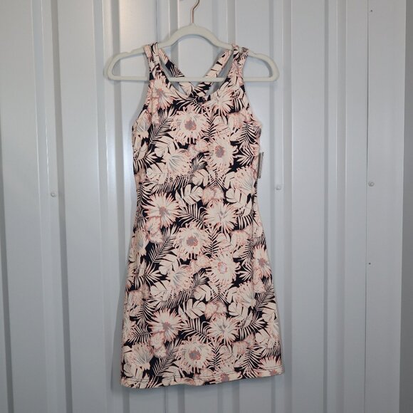 Title Nine Cirque De La Vie Dress Lanai Black Coral Floral Size Small NWT Active - Picture 1 of 11